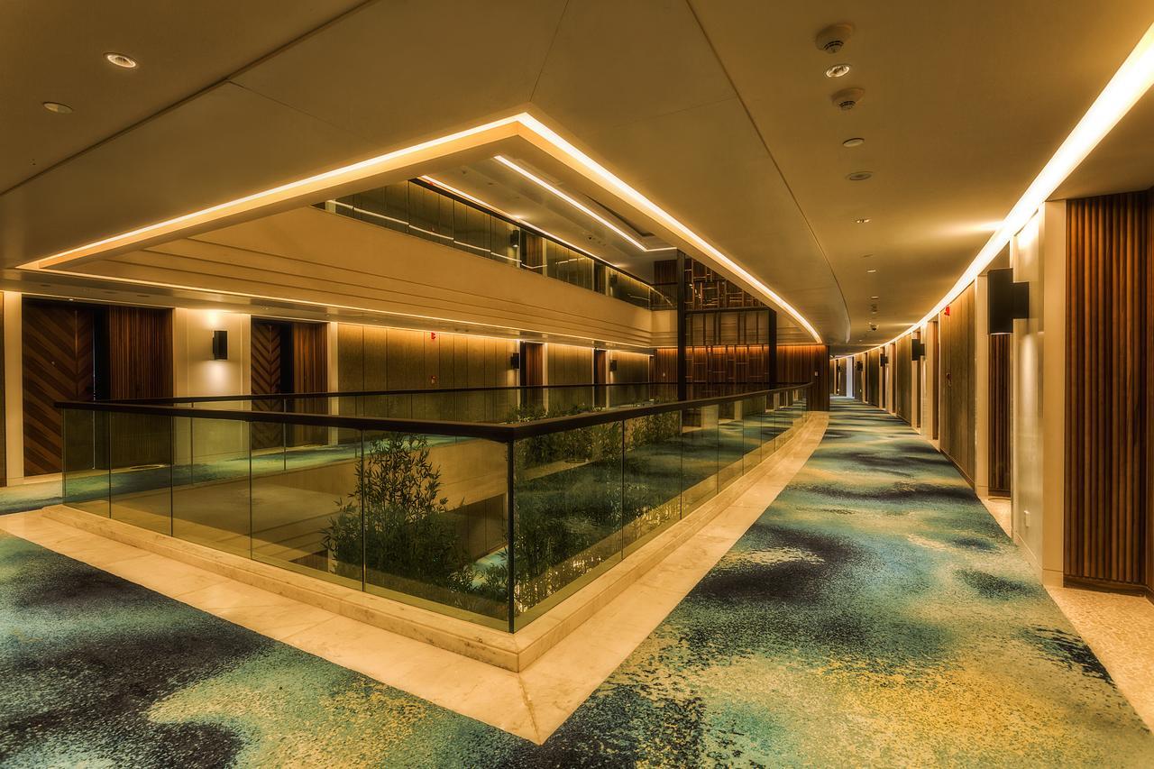 Howard Johnson Hot Spring Resort Anshun Esterno foto